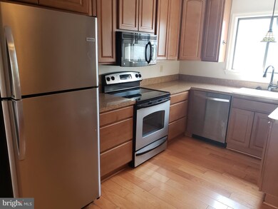 23346 Red Oak Ct, California, MD 20619 - photo 2