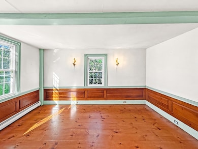 446 Westford St, Dunstable, MA 01827 - photo 4