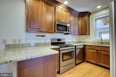 818 E Hector St, Conshohocken, PA 19428 - photo 7