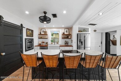 6975 Oakwood Dr, Jacksonville, FL 32211 - photo 4