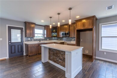 1313 Middle St, Alamo, TX 78516 - photo 5