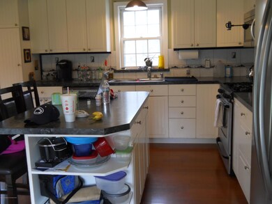 907 Highland Rd, Dalton, PA 18414 - photo 4