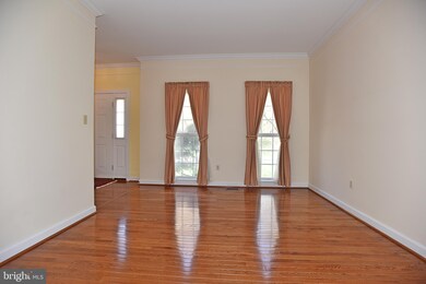 3620 Martins Dairy Cir, Olney, MD 20832 - photo 5