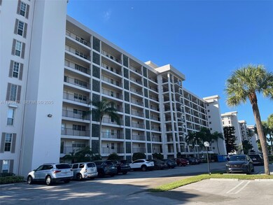 3100 N Palm Aire Dr unit 104, Pompano Beach, FL 33069 - photo 2