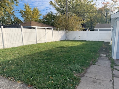 17335 Community St, Lansing, IL 60438 - photo 3