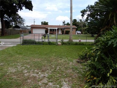 4225 SW 74th Ave, Davie, FL 33314 - photo 3