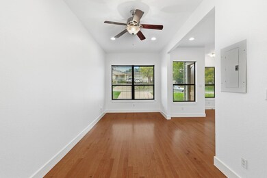 4610 Windy Brook Dr unit B, Austin, TX 78723 - photo 7