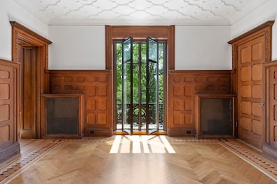 135 Central Park W unit 2NC, New York, NY 10023 - photo 2