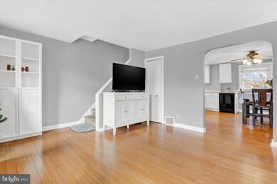 652 Clymer Ln, Ridley Park, PA 19078 - photo 2