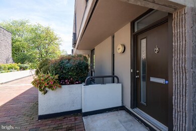 2211 Foxbane Square, Baltimore, MD 21209 - photo 3