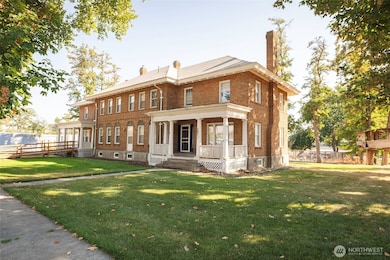 202 W 1st St, Prescott, WA 99348 - photo 3