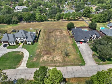 812 Briarmeadow Ave, Friendswood, TX 77546 - photo 3