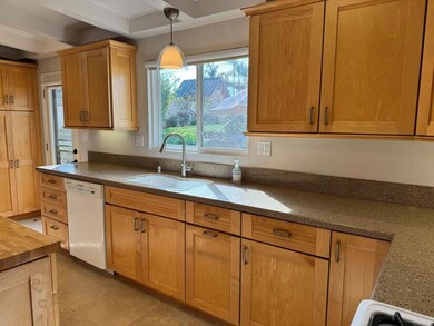 5239 El Arbol Dr, Carlsbad, CA 92008 - photo 7