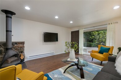 20714 76th Ave W unit 8, Edmonds, WA 98026 - photo 2