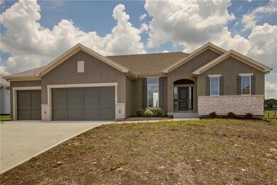 19405 W 201st St, Spring Hill, KS 66083 - photo 3