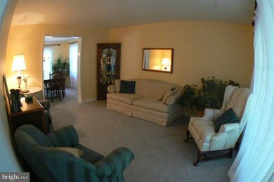 16093 Olmstead Ln, Woodbridge, VA 22191 - photo 3