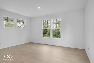 15946 Meadow Frost Ct, Fishers, IN 46037 - photo 2