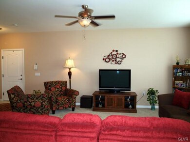 6815 Pioneer Dr, Macungie, PA 18062 - photo 4