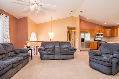 34 Atlas St, Fairhaven, MA 02719 - photo 4