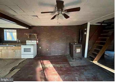 4750 Three Mile Ln, Walnutport, PA 18088 - photo 4