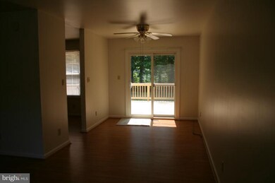 10726 Cobblestone Dr, Spotsylvania, VA 22553 - photo 5