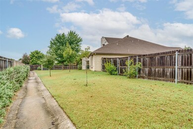 333 Wonder Oak Ct, Weatherford, TX 76085 - photo 5