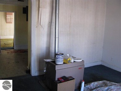 213 W River Rd, Oscoda, MI 48750 - photo 7