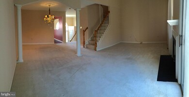 46868 Graham Cove Square, Sterling, VA 20165 - photo 5