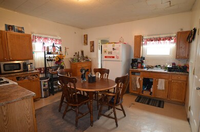 72 Fayette St, Lynn, MA 01902 - photo 5