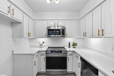 2 S Gate, Bedford, TX 76021 - photo 6