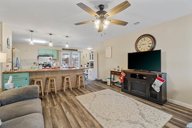 904 E Bradford St, Marion, IN 46952 - photo 3