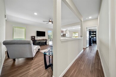 Open yet well-definied spaces make this home live