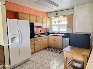 10521 W Salem Dr (11)