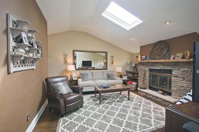 14 Teabury Ln, Oakhurst, NJ 07755 - photo 7