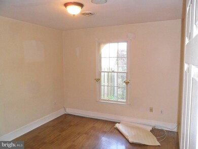 25 W 7th St, New Castle, DE 19720 - photo 5