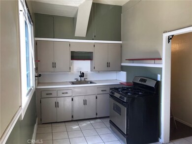 584 E Arrow Hwy unit A, Upland, CA 91786 - photo 3