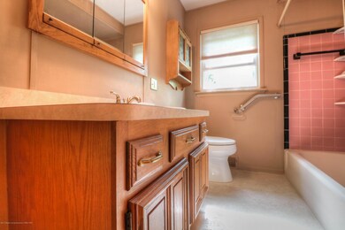 1030 Morris Ave, Lansing, MI 48917 - photo 7