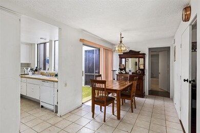 681 Via Alhambra unit C, Laguna Woods, CA 92637 - photo 6