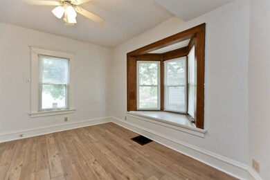 1611 13th Ave SE, Cedar Rapids, IA 52401 - photo 7