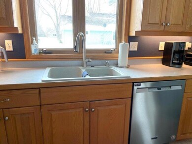 262 Voyager Dr, Alexandria, MN 56308 - photo 7