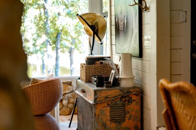 Every room is designed to blur the line between indoors & nature.