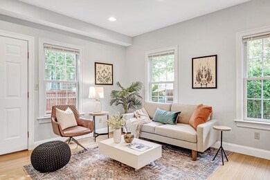 323 Elm St unit 3, Cambridge, MA 02139 - photo 3