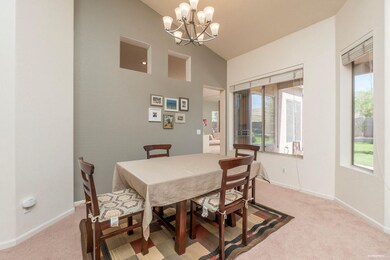 Formal Dining