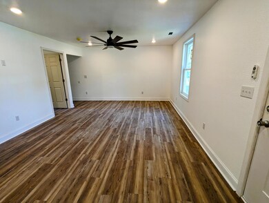 715 W James St, Rossville, GA 30741 - photo 6