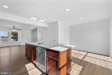 446 N Burhans Blvd, Hagerstown, MD 21740 - photo 5