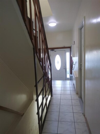 102 Oakland Ave unit 4, Jersey City, NJ 07306 - photo 6