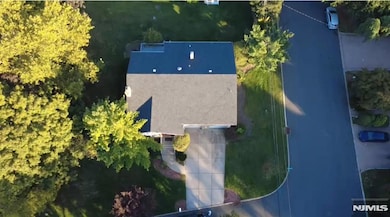 45 Center St, Englewood Cliffs, NJ 07632 - photo 3