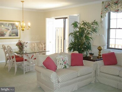 302 Albans Ct, Malvern, PA 19355 - photo 7