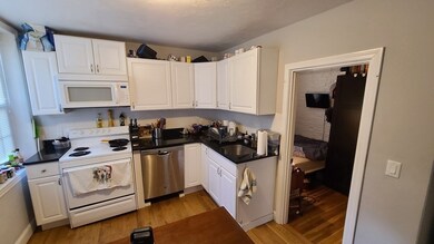 11 Cooper St unit 1, Boston, MA 02113 - photo 2