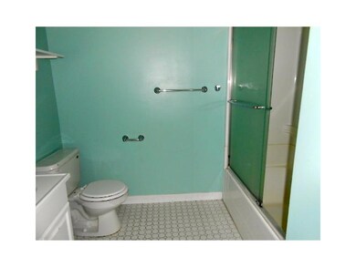 25 Devereux St unit 306, Providence, RI 02909 - photo 6